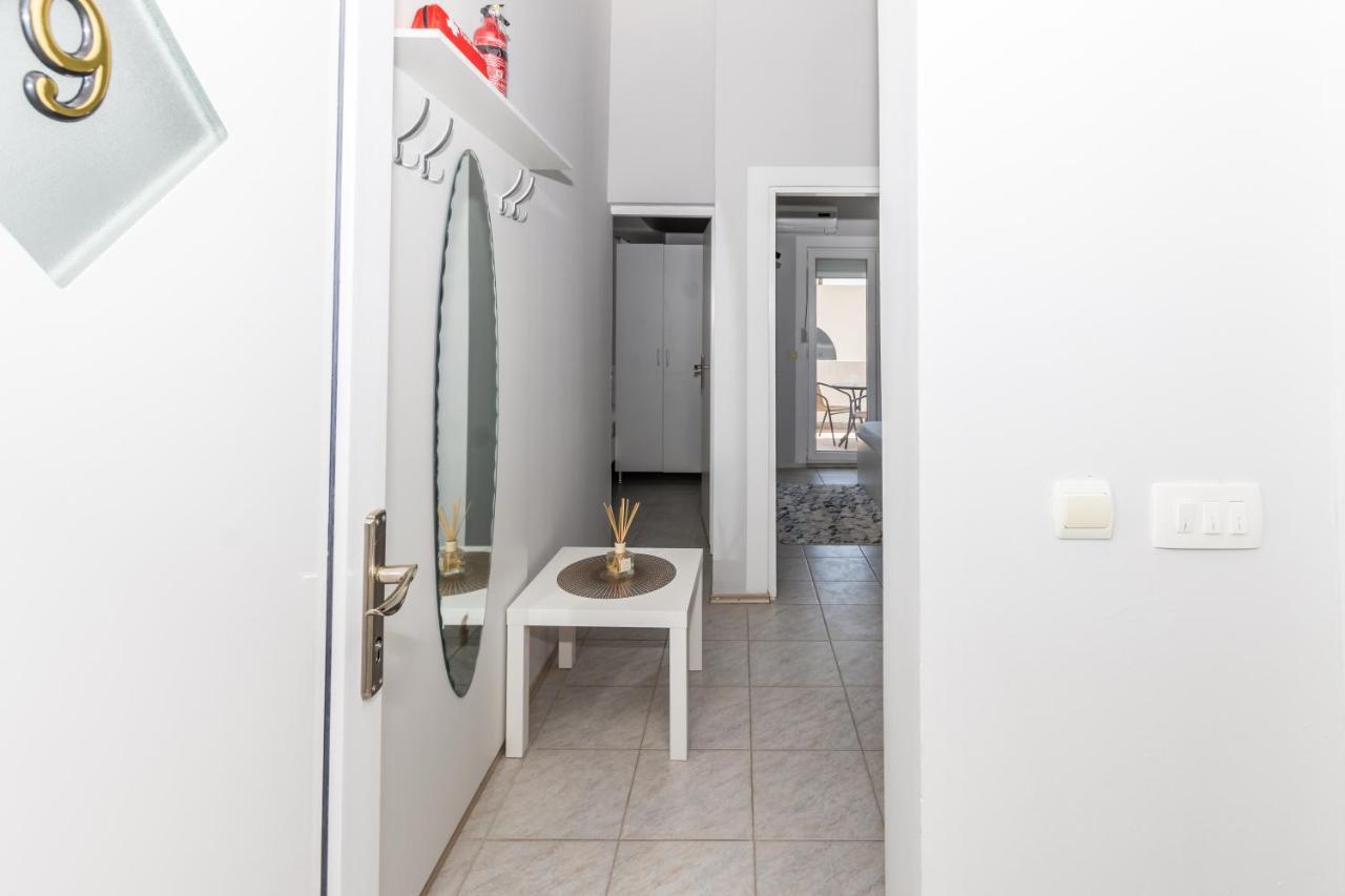 Apartments Dovana Kaštela Exterior foto