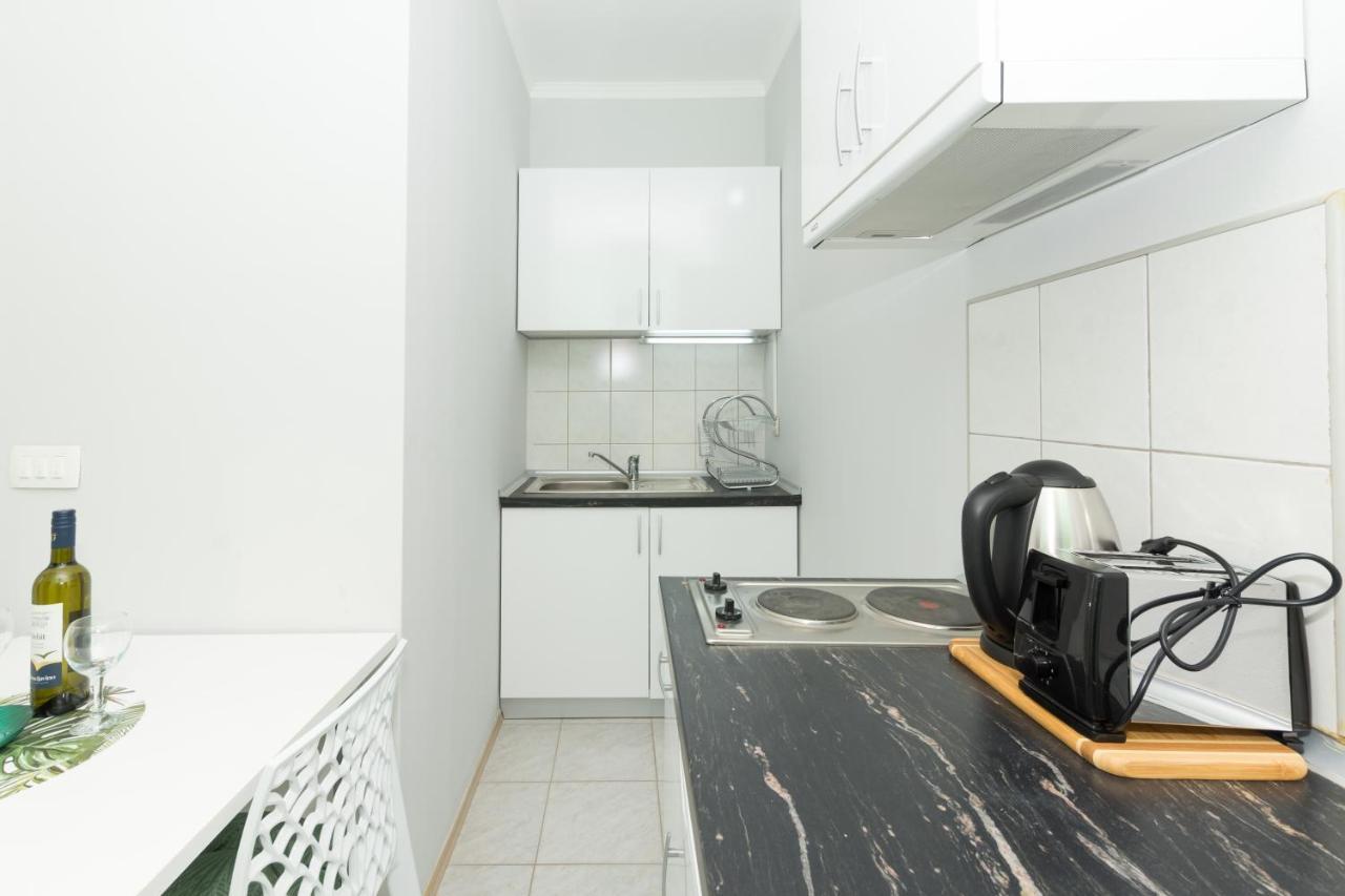 Apartments Dovana Kaštela Exterior foto